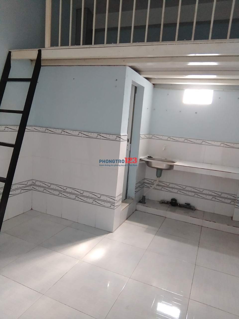 cần cho thuê phòng trọ ngay cầu vượt Quang Trung