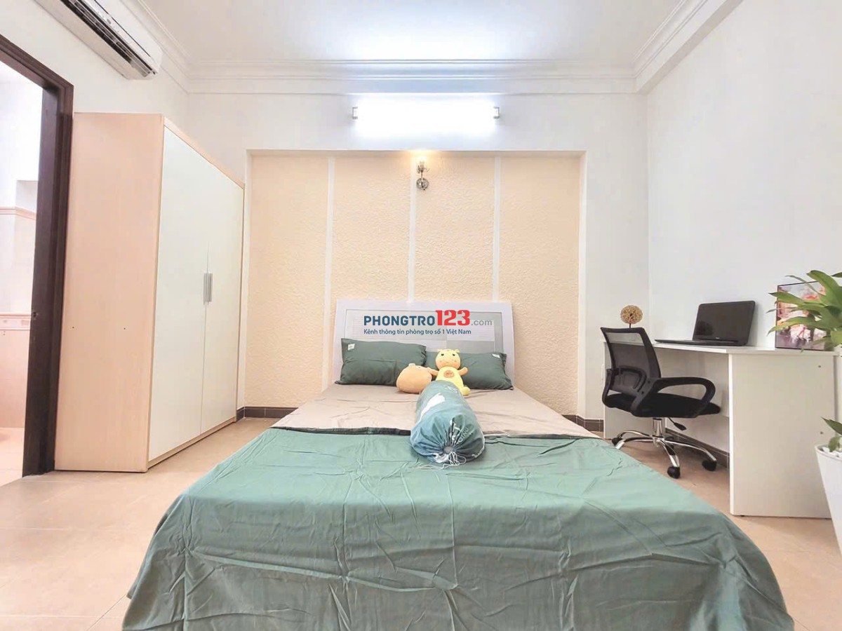 Q1 – 6TR5 – FREE 2 XE – STUDIO CỬA SỔ TRỜI