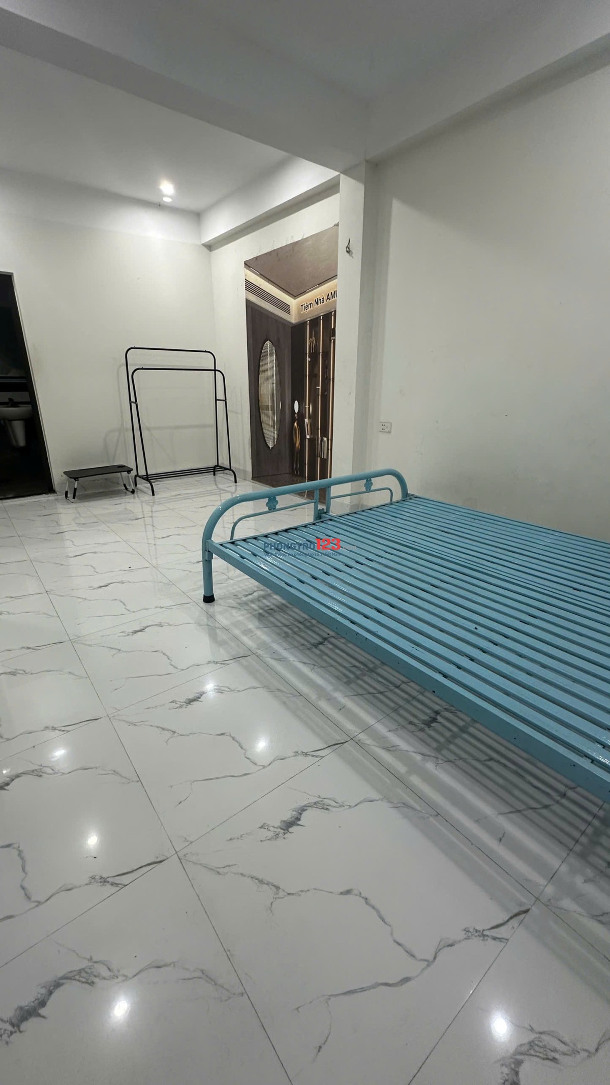 CHO THUÊ PHÒNG CÓ BAN CÔNG + CỬA SỔ THOÁNG Ở PHÚ LƯƠNG, HÀ ĐÔNG. Giá từ 2tr1->3tr5