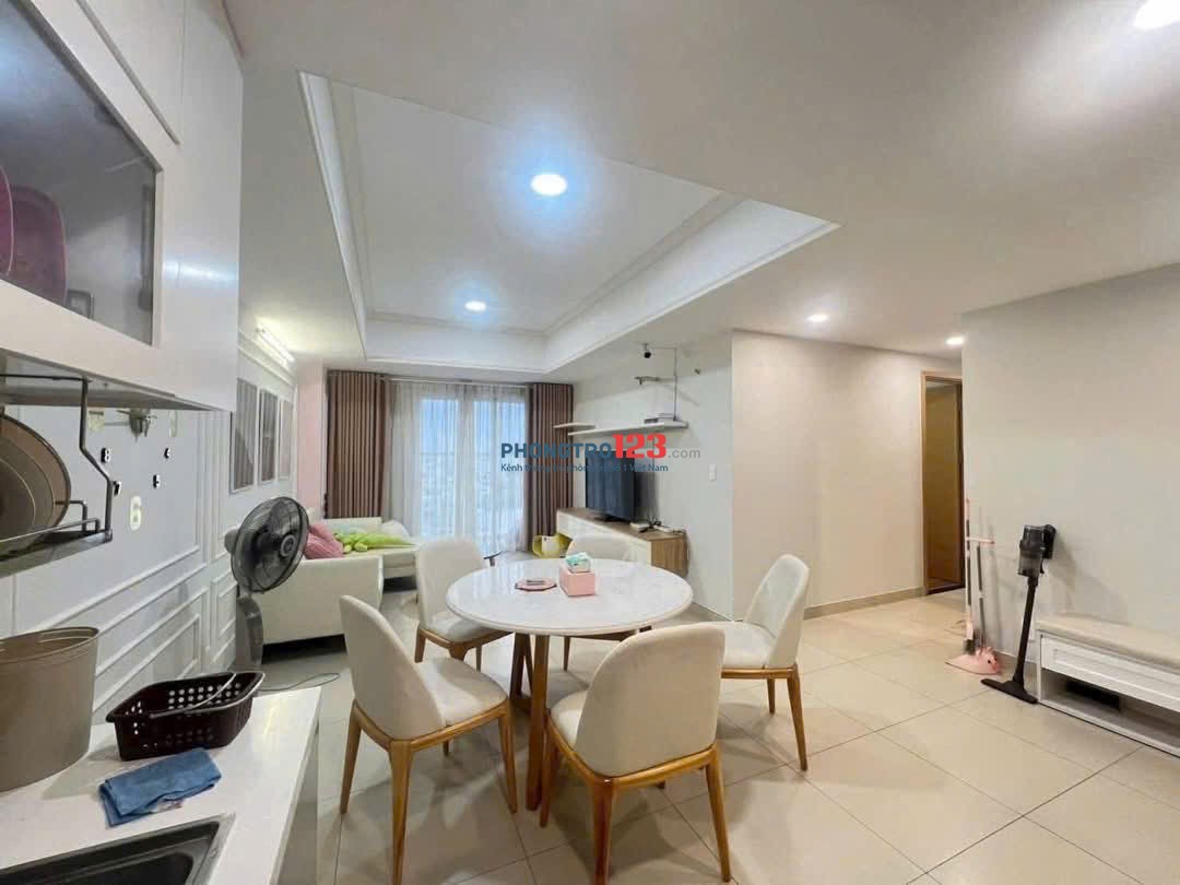 11tr/th. C/c Carillon 5, Lũy Bán Bích, TP: 76m2, 2PN, 2WC, Nội thất.