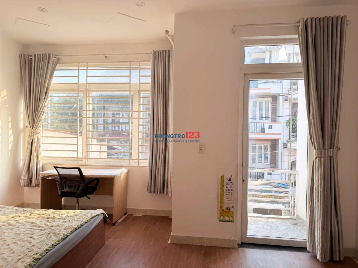 PHÒNG STUDIO CÓ BAN CÔNG ĐÓN NẮNG SIÊU ĐẸP TỪ 4tr