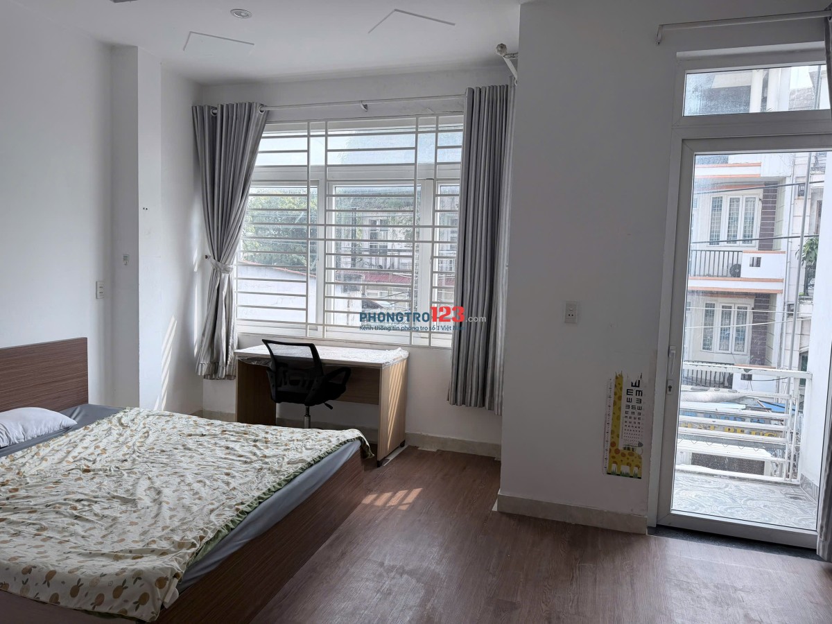 PHÒNG STUDIO CÓ BAN CÔNG ĐÓN NẮNG SIÊU ĐẸP TỪ 4tr