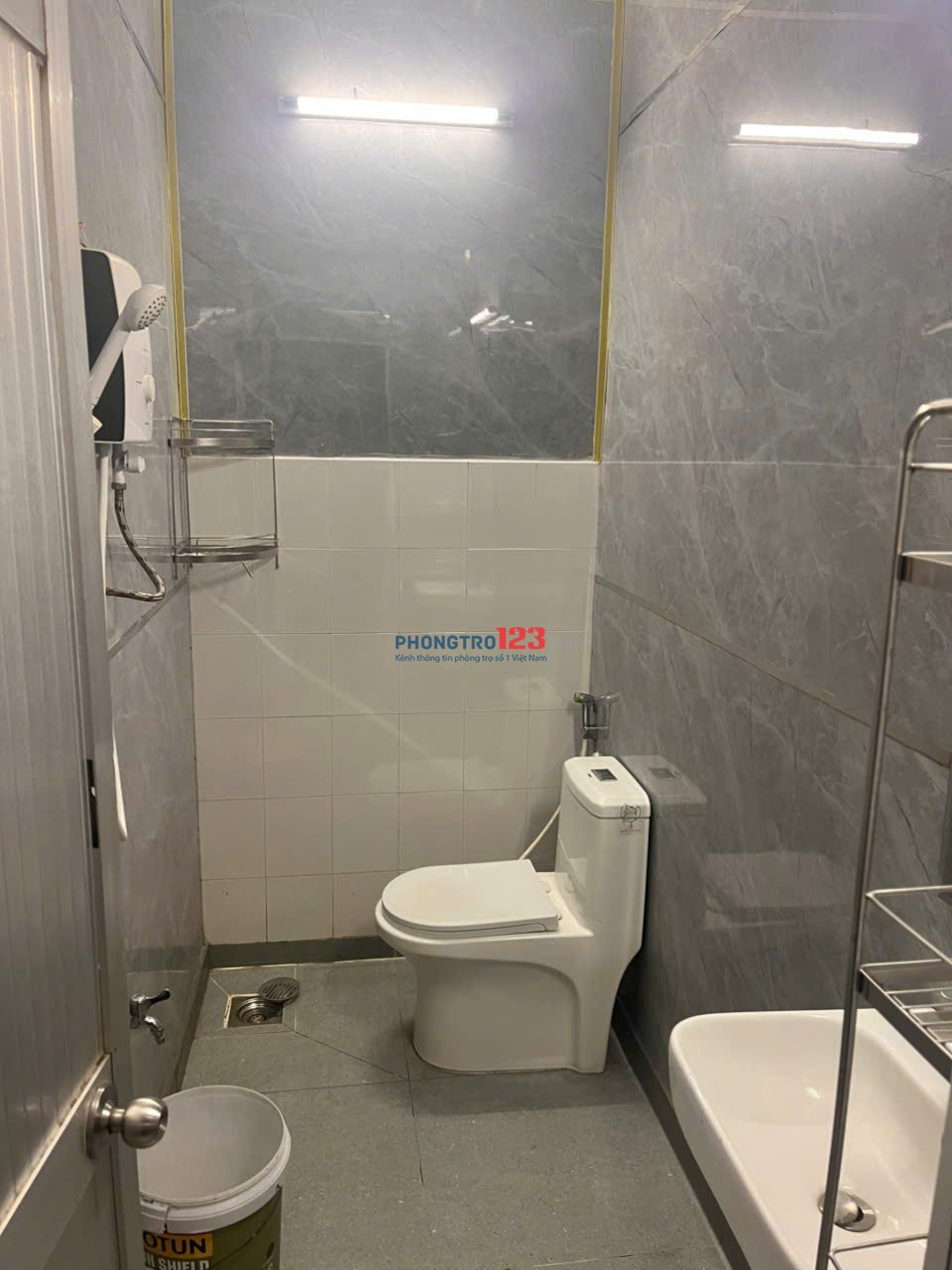 CHO THUÊ PHÒNG TRỌ FULL NỘI THẤT – MẶT TIỀN LÝ THƯỜNG KIỆT, TÂN HÒA(TÂN BÌNH cũ)