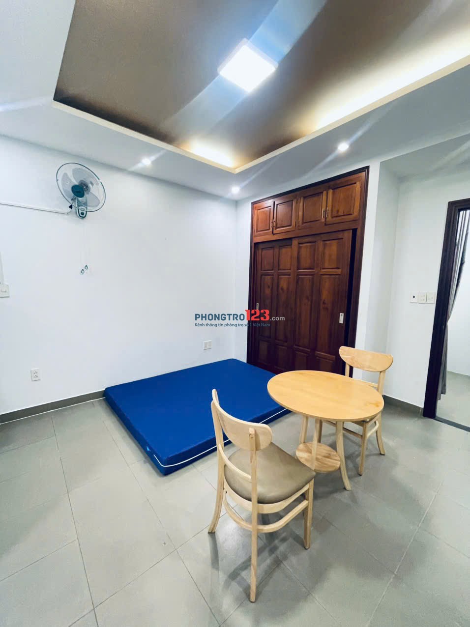 Phòng Mới Số 1 Đường D10, Full Nội Thất, Lầu 1, Dt : 35m2, Giá 5,2TR/TH