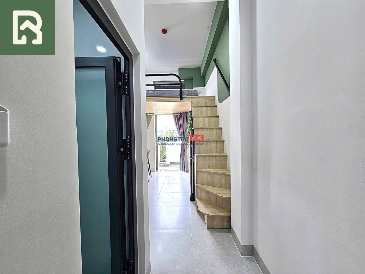 CHO THUÊ CĂN HỘ BÌNH THẠNH MỚI 100% DUPLEX GẦN HUTECH, UEF, VĂN LANG FULL NỘI THẤT