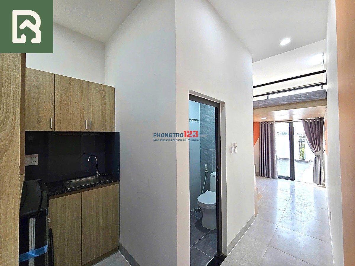 CHO THUÊ CĂN HỘ BÌNH THẠNH MỚI 100% DUPLEX GẦN HUTECH, UEF, VĂN LANG FULL NỘI THẤT