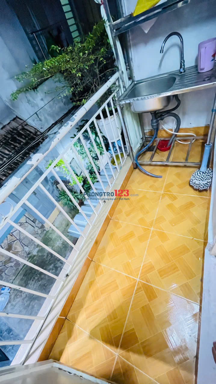 CHO THUÊ NHÀ 3 TẦNG Q 1 DT 75M2 10TR NỘI THẤT TN NGAY TT NHIỀU TIỆN ÍCH, THUẬN LỢI ĐI LẠI, GẦN TRƯỜN