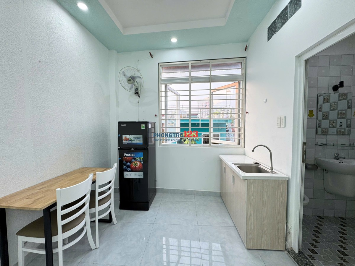 Cho Thuê Phòng Cửa sổ thoáng, Full nội thất ngay khu Vạn Kiếp, Bình Thạnh giáp quận 1 giá rẻ