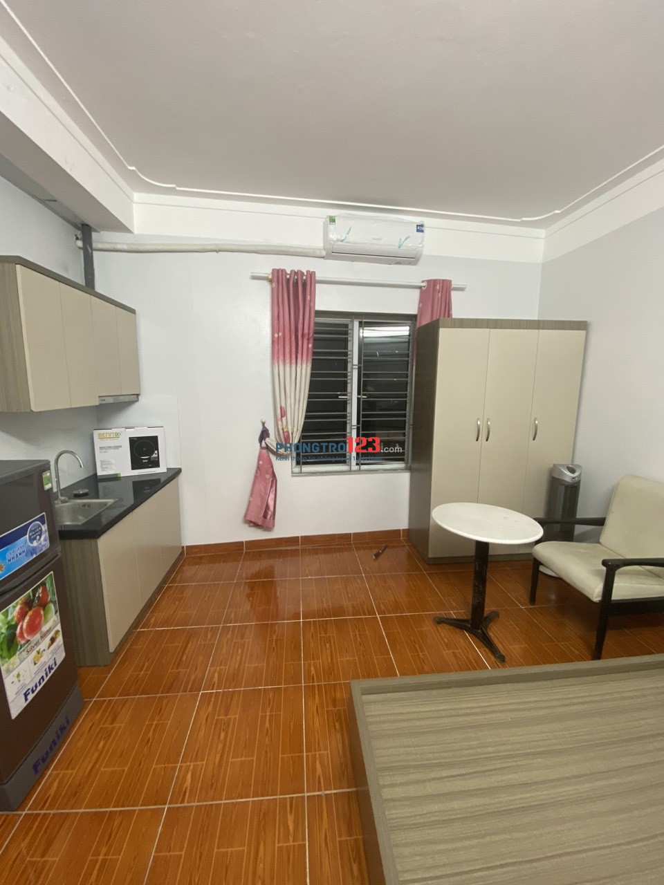 Cho thuê Căn Apartment giá rẻ tại Số 98 Ngõ 116 Phan Kế Bính, Cống Vị, Ba Đình. Chỉ 4tr