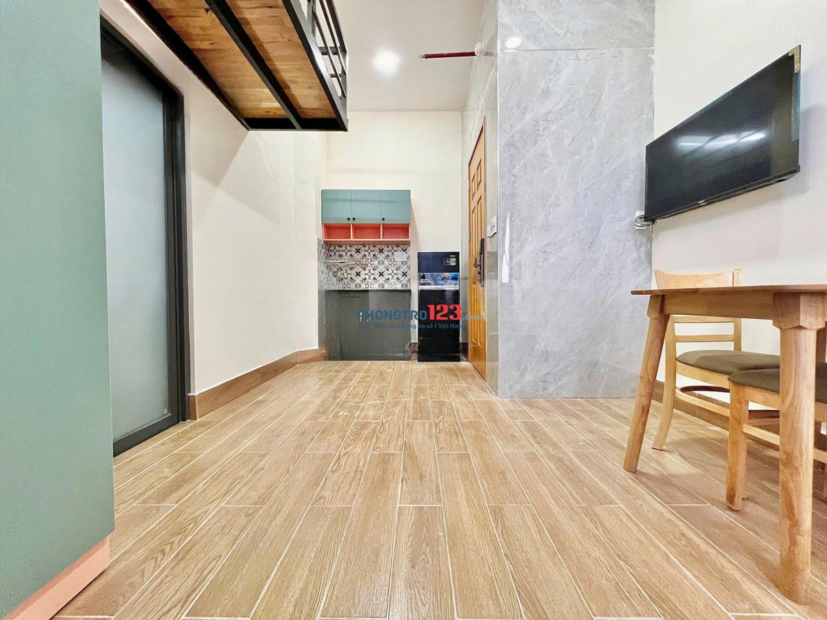 DUPLEX TRẦN CAO VIEW CỰC THOÁNG FULL NỘI THẤT DỌN VÀO Ở NGAY