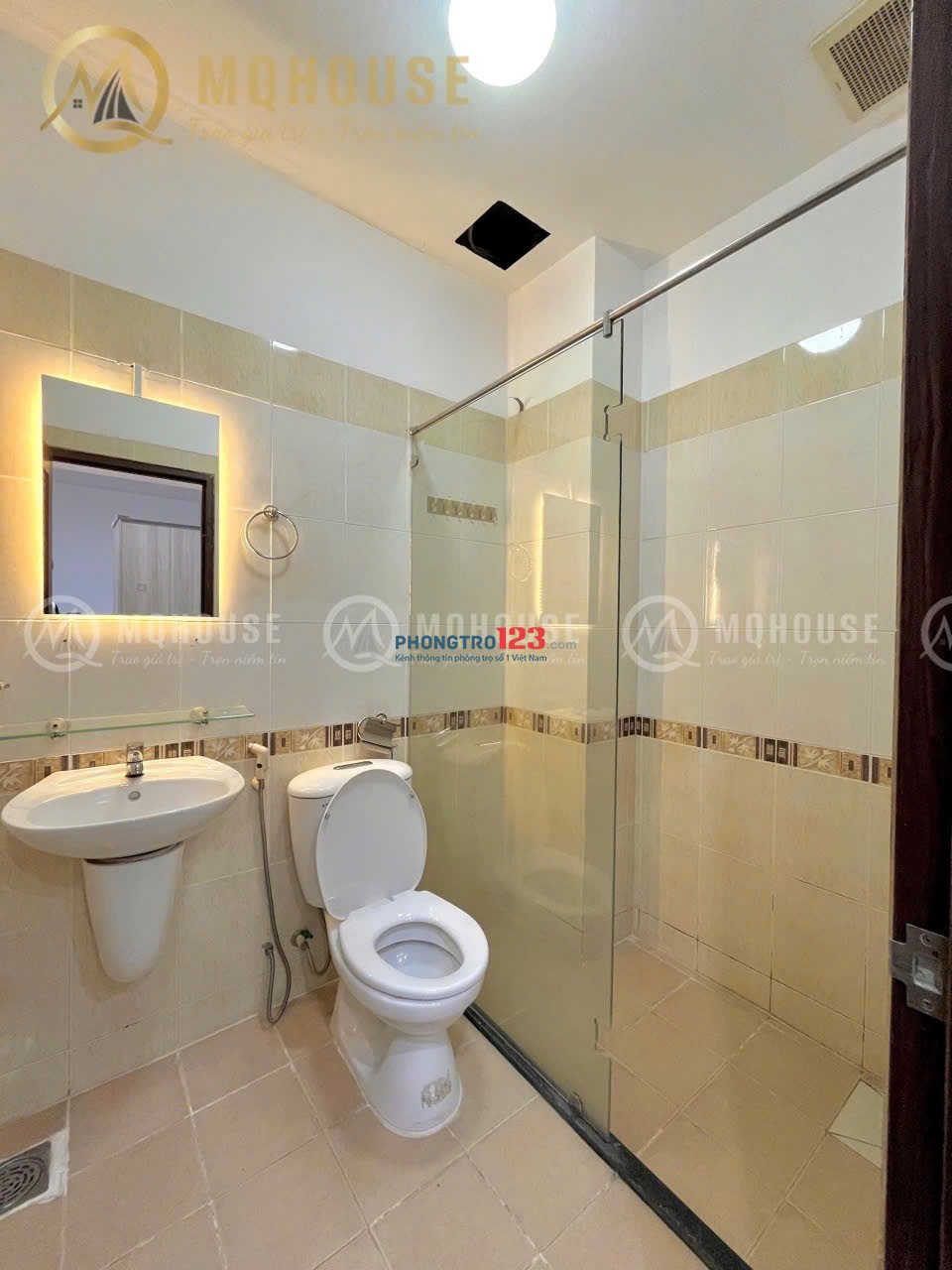  Cho thuê studio full nội thất – sát sân bay – tân bình – ở liền