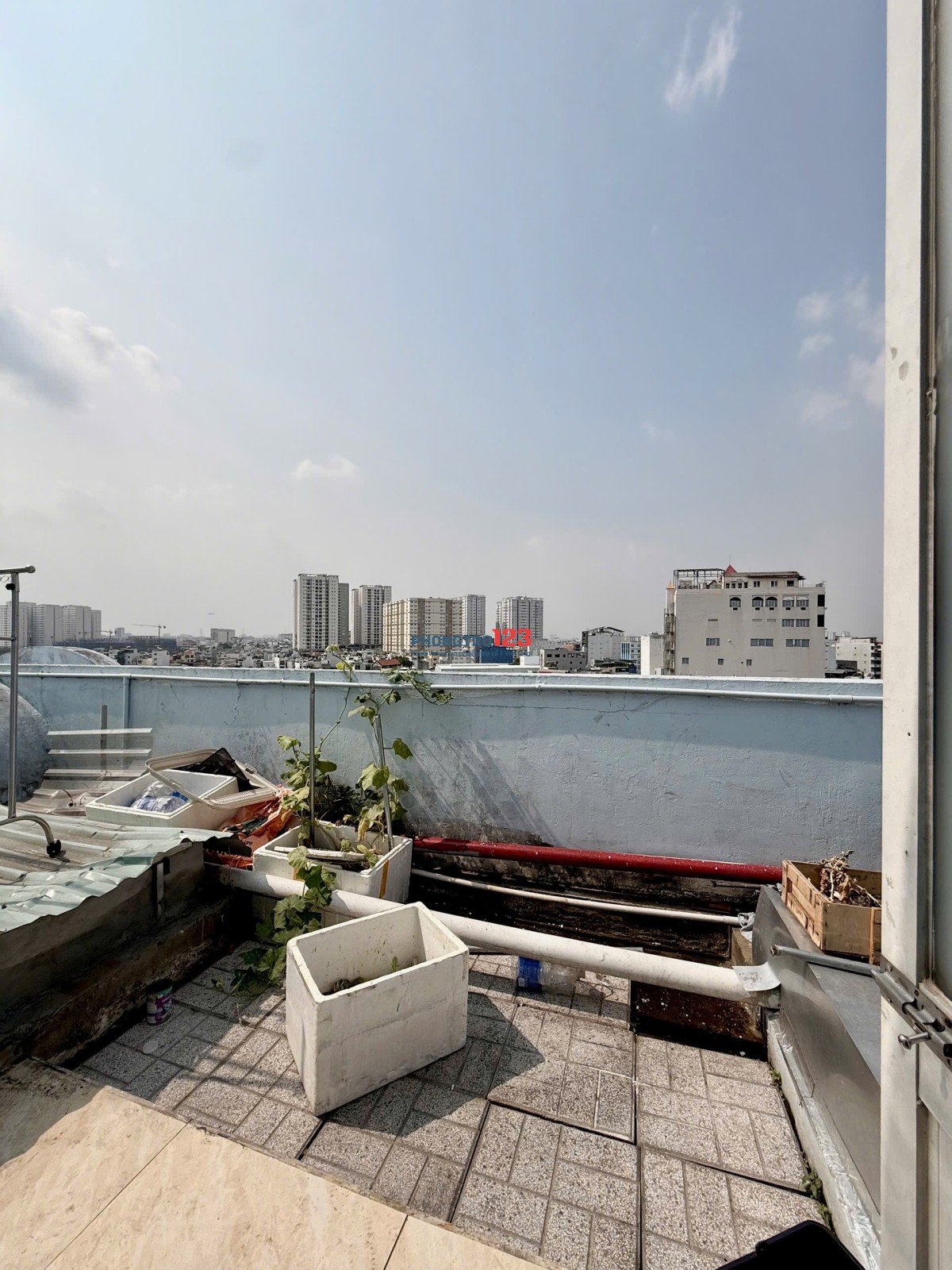 Cho thuê căn hộ 1PN balcony siêu to - thang máy - chợ Bà Chiểu - VLU