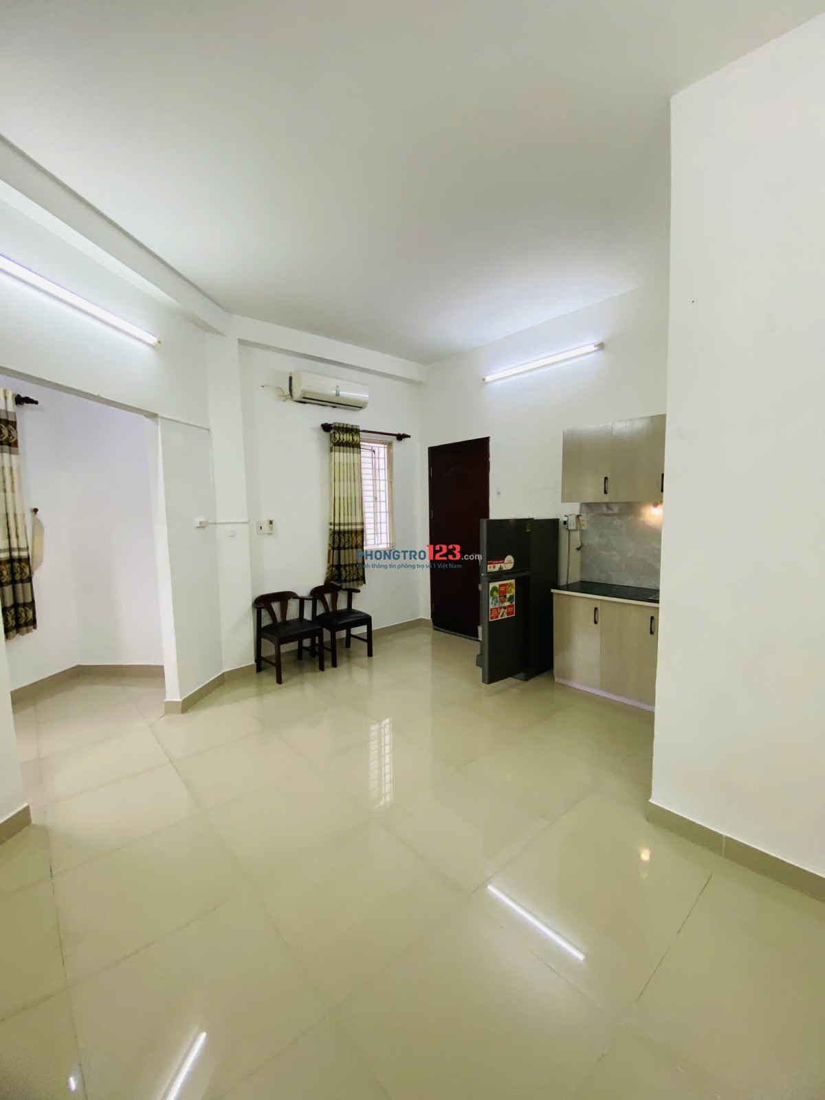 FREE XE – PHÒNG MÁY LẠNH 35M² SIÊU RỘNG – 3 CỬA SỔ CỰC THOÁNG– Q.8