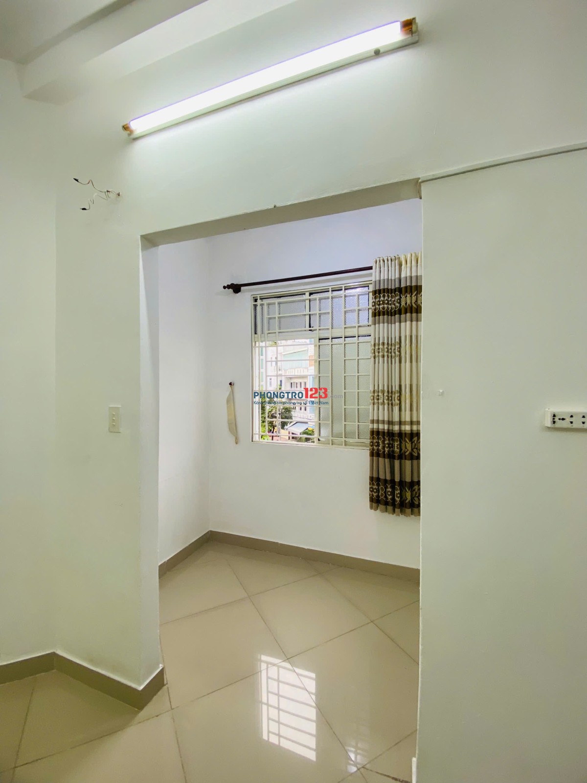 FREE XE – PHÒNG MÁY LẠNH 35M² SIÊU RỘNG – 3 CỬA SỔ CỰC THOÁNG– Q.8