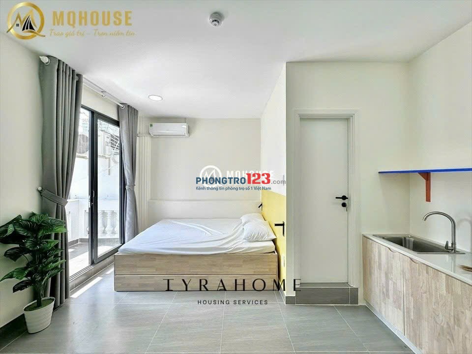 Căn Hộ Ban Công ngay Nguyễn Gia Trí, Bình Thạnh gần Hutech, Ngã Tư Hàng Xanh_Full nội thất