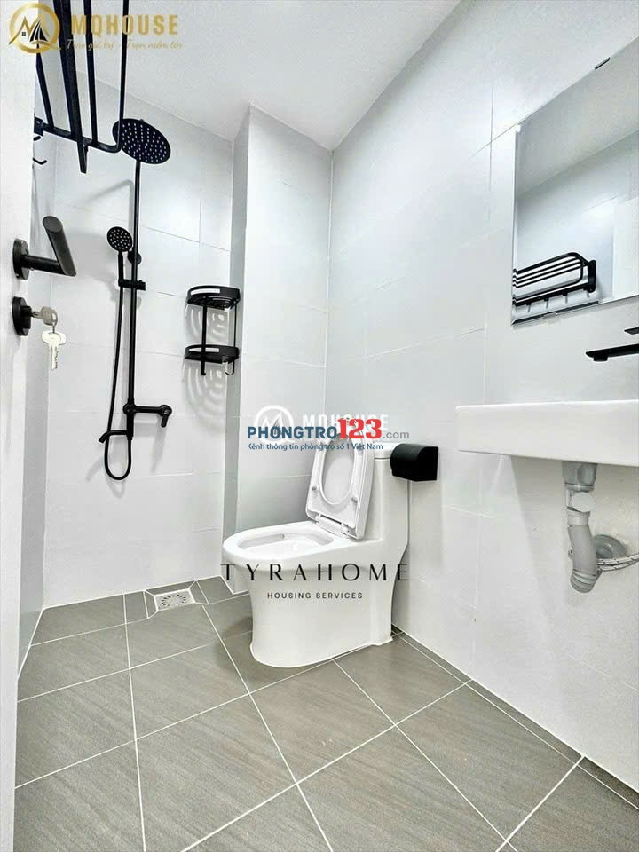 Căn Hộ Ban Công ngay Nguyễn Gia Trí, Bình Thạnh gần Hutech, Ngã Tư Hàng Xanh_Full nội thất