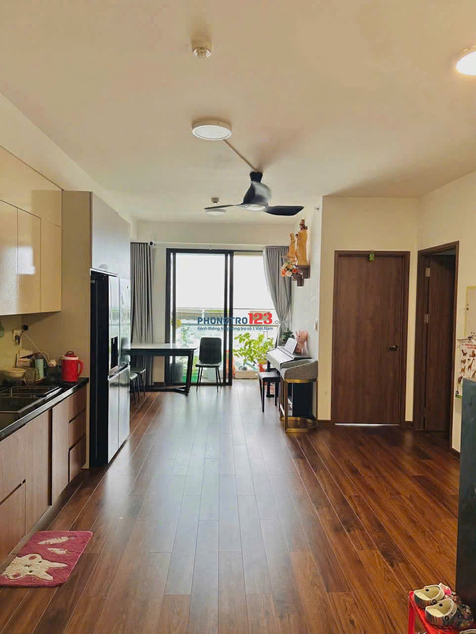 Chung cư Hoa Sen, Lạc Long Quân, Q11: 2p ngủ, nhà mới, 12tr/th