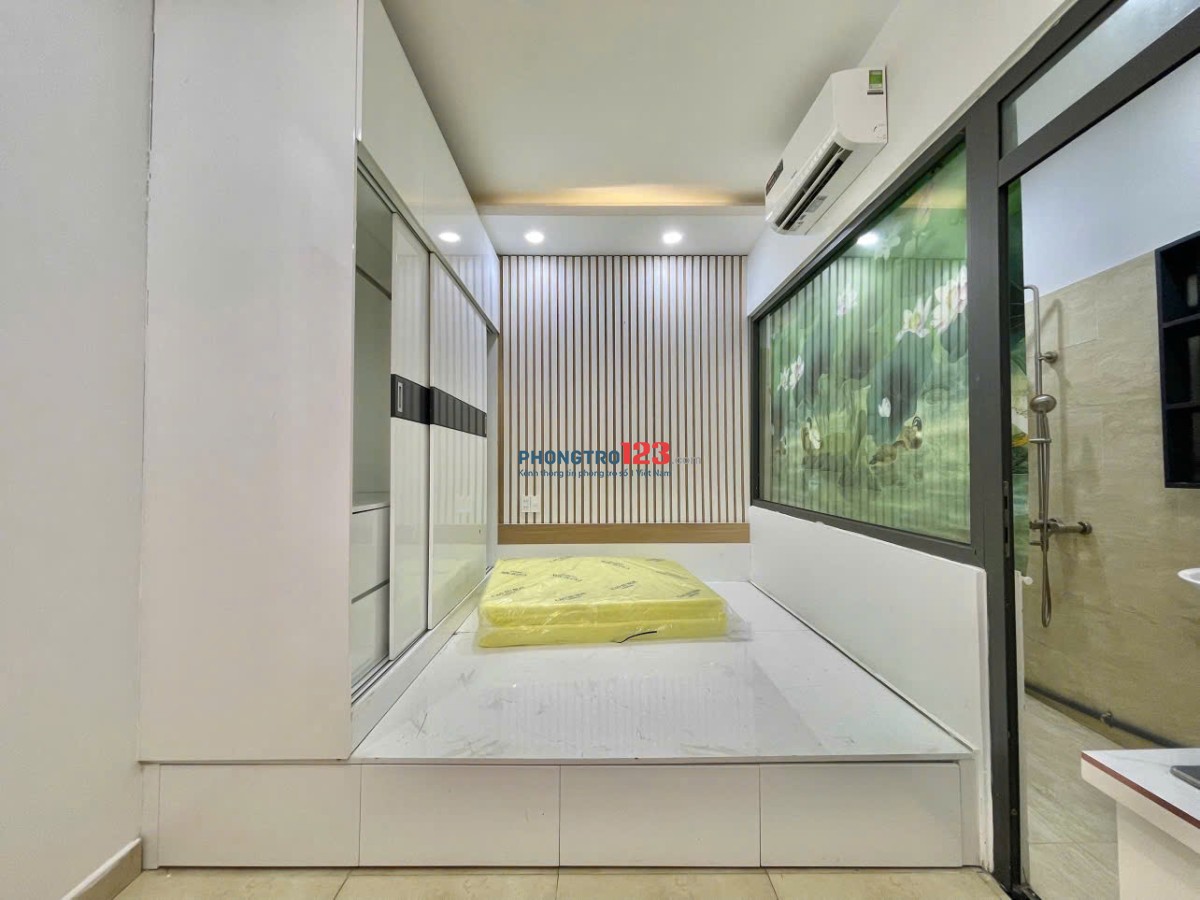 Cho thuê phòng studio cửa sổ trời tại 178 Nguyễn Văn Thương