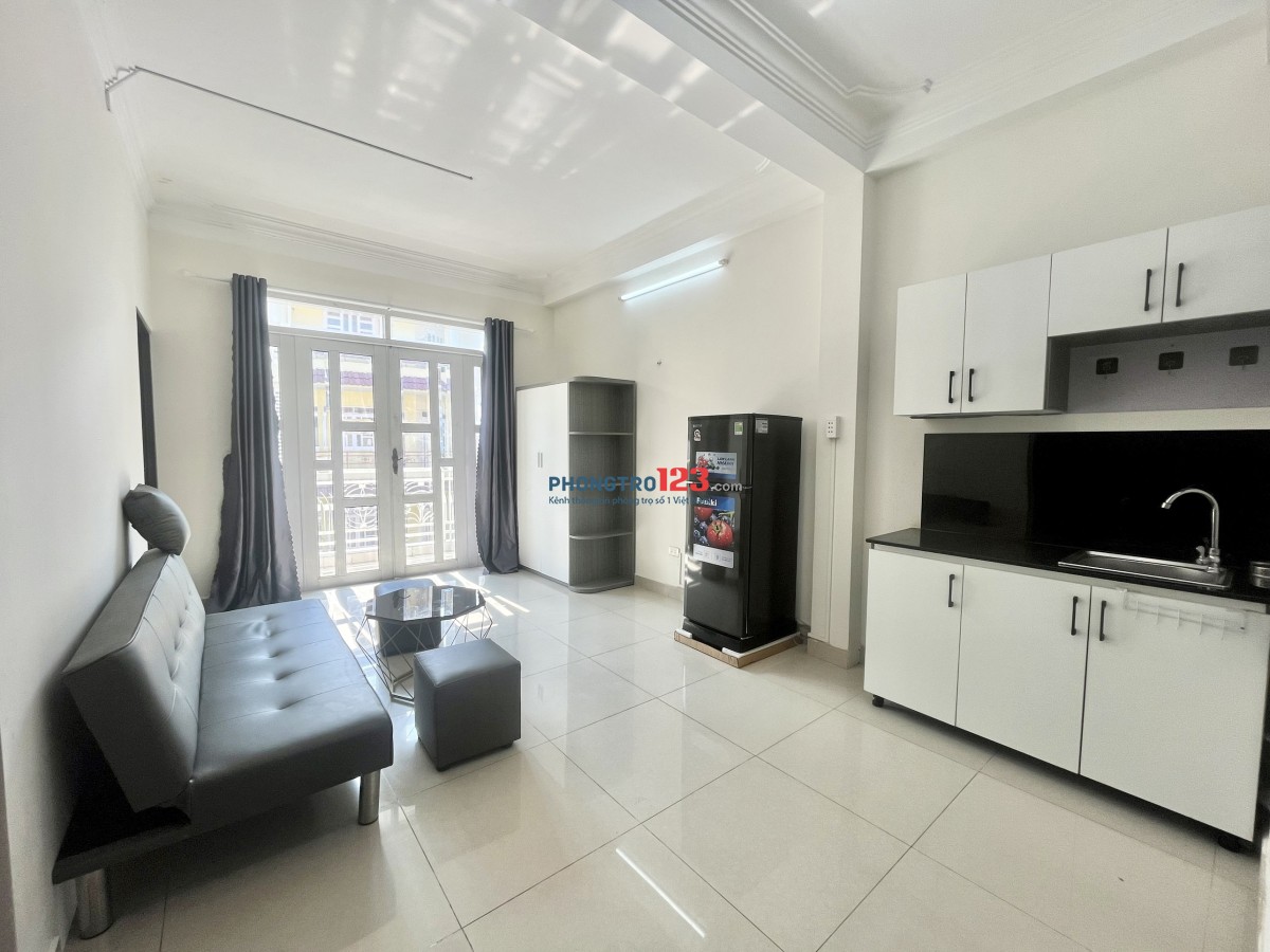 Cho Thuê Phòng Ngủ Ban Công Full Nội Thất, Ngay Đại Học Công Thương