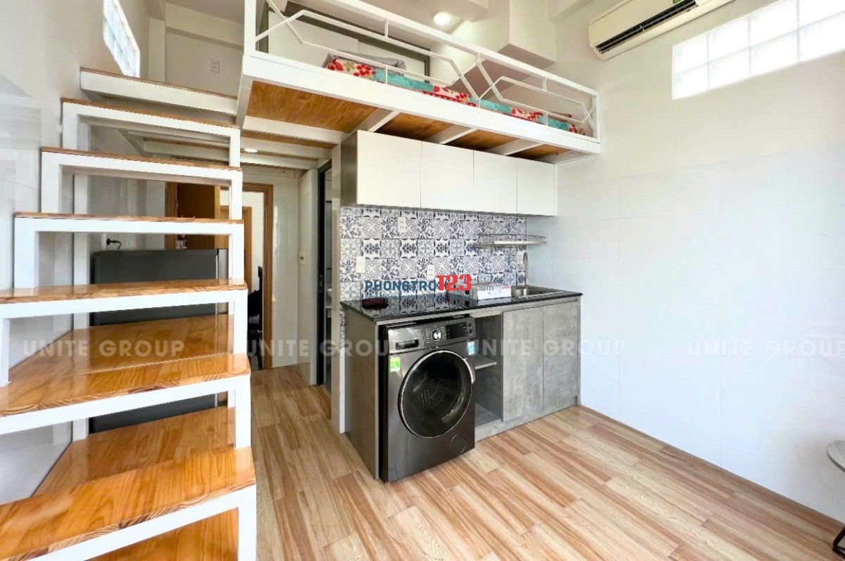 Phòng trọ có gác, máy giặt riêng, ban công thoáng - gần chợ Bà Chiểu, Hàng Xanh giáp quận 1, quận 2