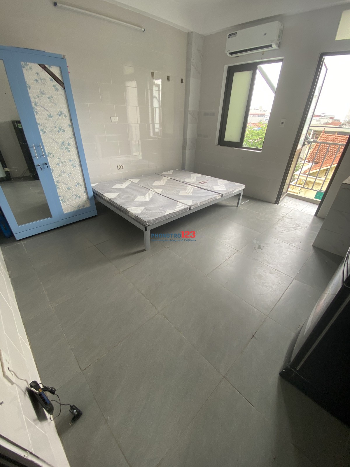 Phòng 2tr6 -3tr - 3tr5 ban công cửa sổ tại nguyên xá