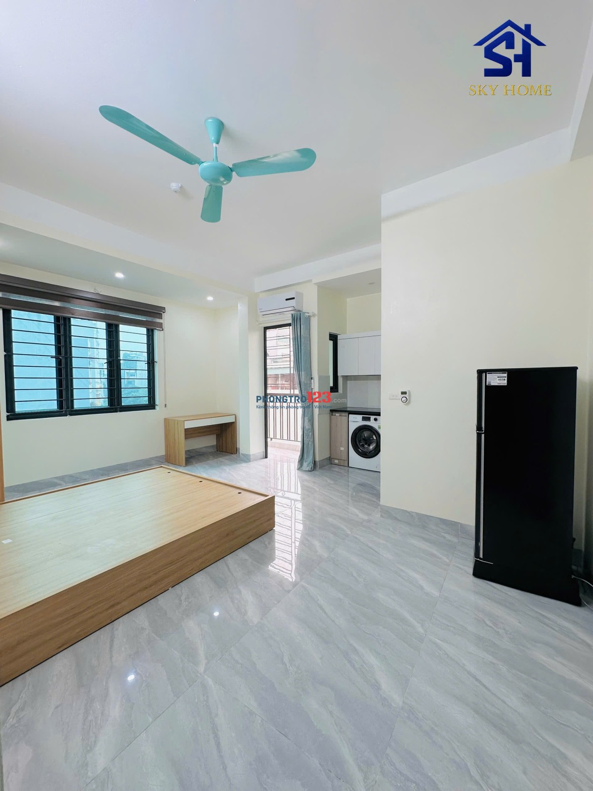 Cho thuê CC mini full đồ giá tốt tại Hà Trì 4, p Hà Cầu, oto đỗ cửa, ngay chợ Hà Đông