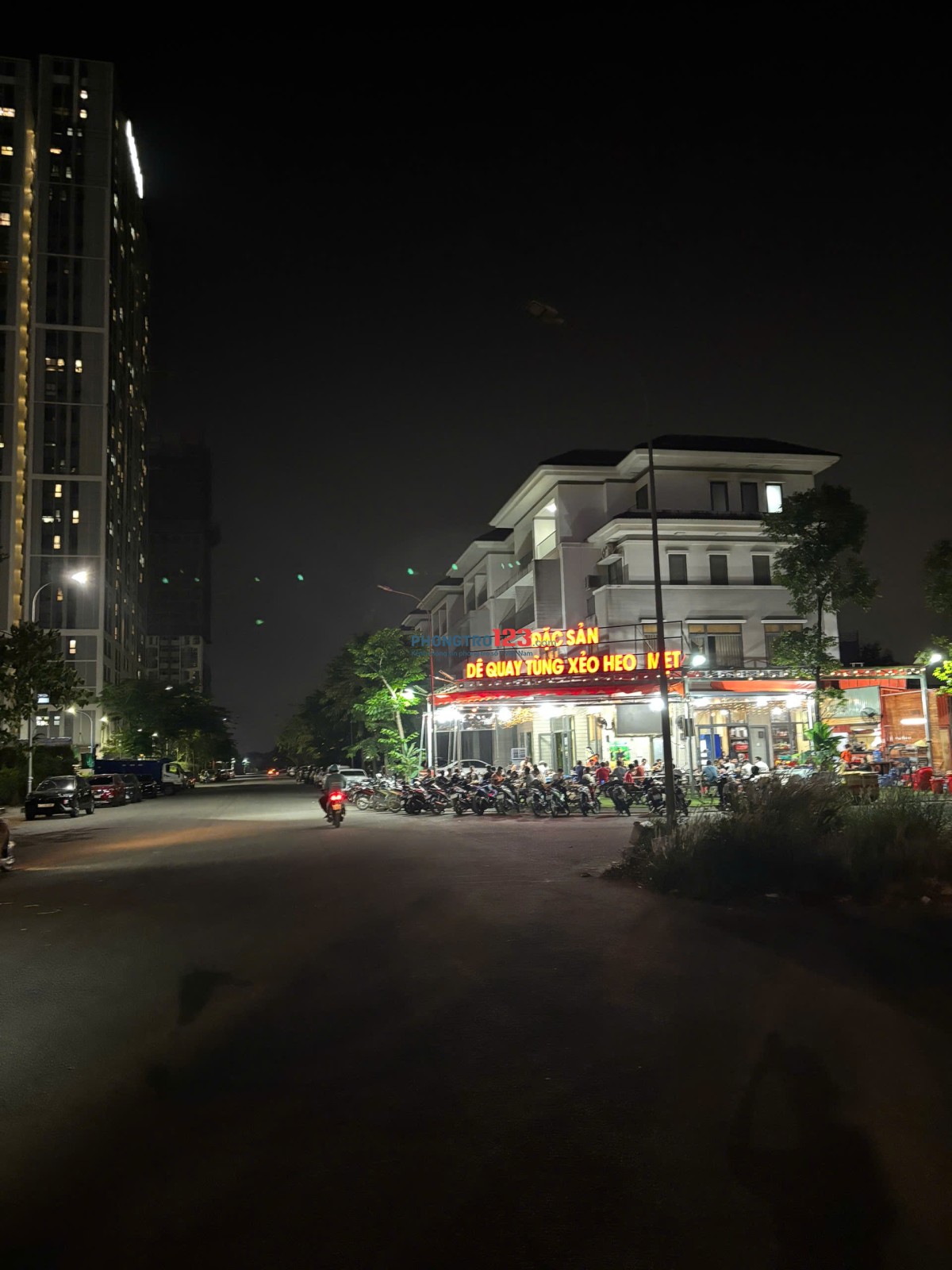 Cho thuê nhà kdc Cát Lái q2 đường rộng 22m, đối diện cụm chung cưrất đông đúc, kinh doanh vạn nghề