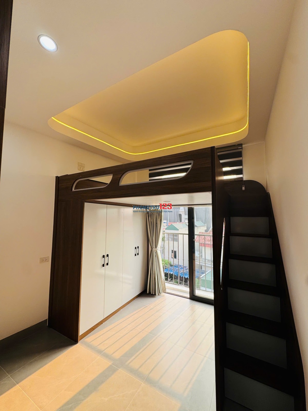 20 Phan Đình Giót, p La Khê, gác xép full đồ, ngay ga Hà Đông, Văn Phú