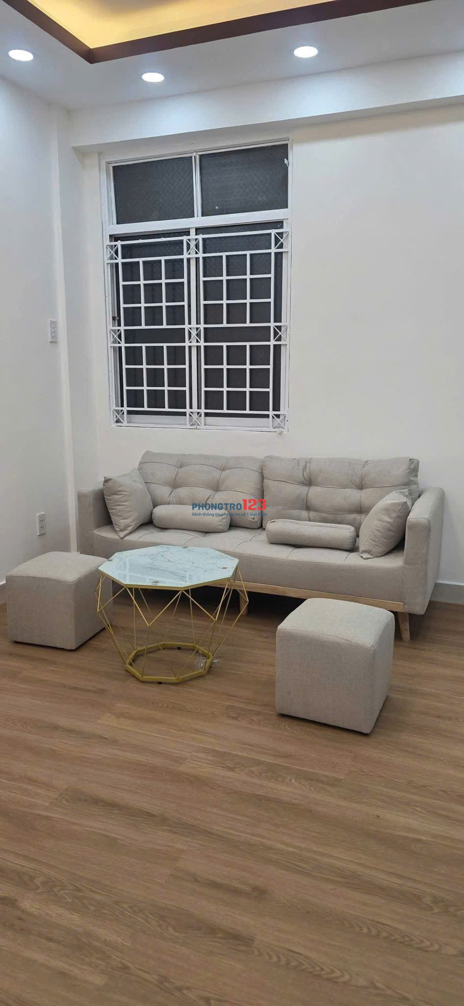 Chung cư 08 Bà Huyện Thanh Quan, Q3: 80m2, 2p ngủ, Nhà đep, 11tr/th