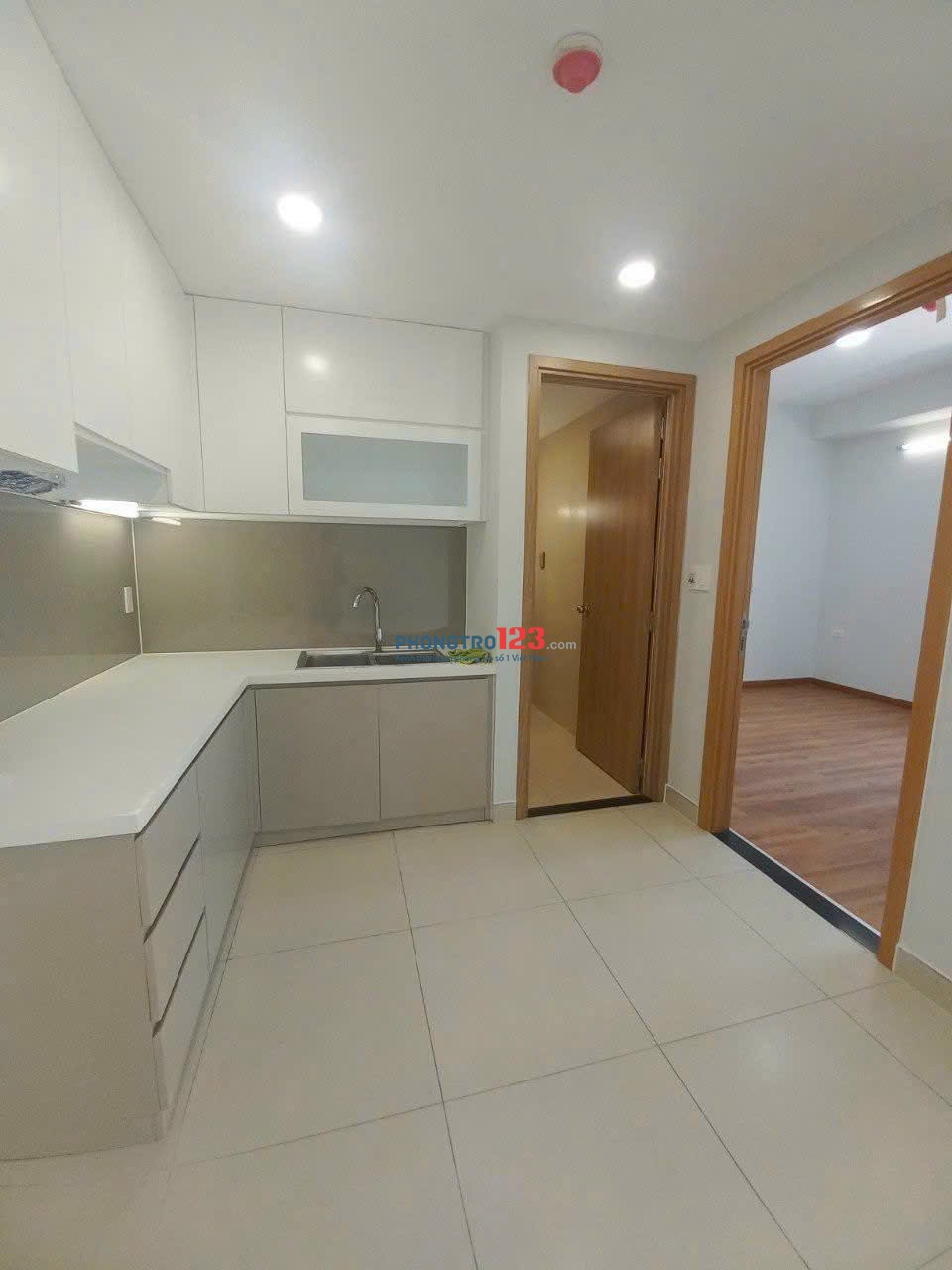 Giá 9tr5/th, C/c Topaz Garden, Trịnh ĐÌnh Thảo, TP: 75m2, 2PN, Nhà mới.