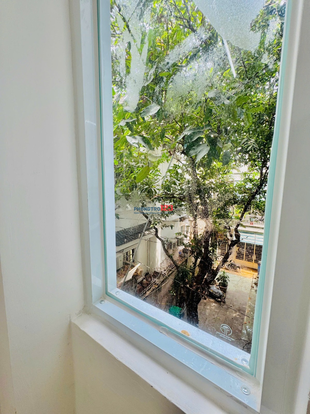 Cho thuê phòng trọ Quận 3 Nguyễn Văn Mai gần chợ TÂN ĐỊNH , có máy giặt riêng, FULL NT