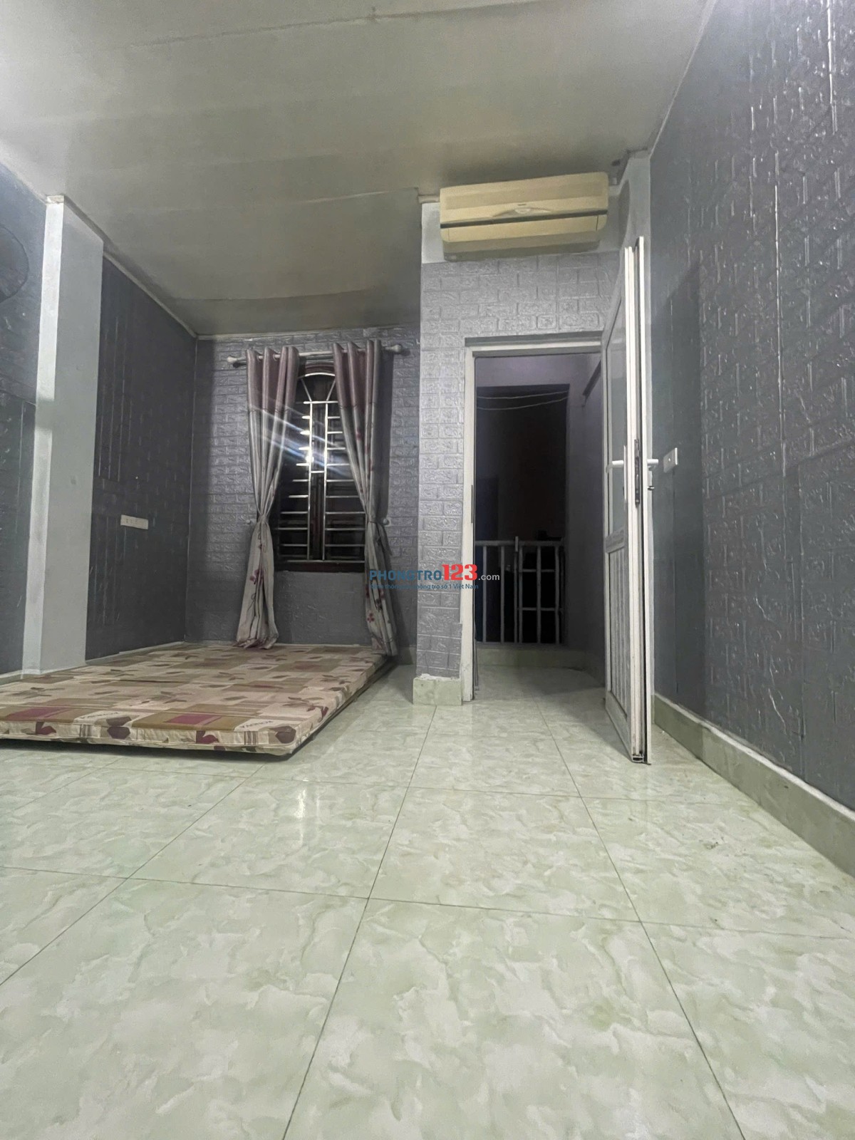 Cho thuê phòng- 2,8trieu, phố Phan Đình Giót, đủ nội thất cơ bản