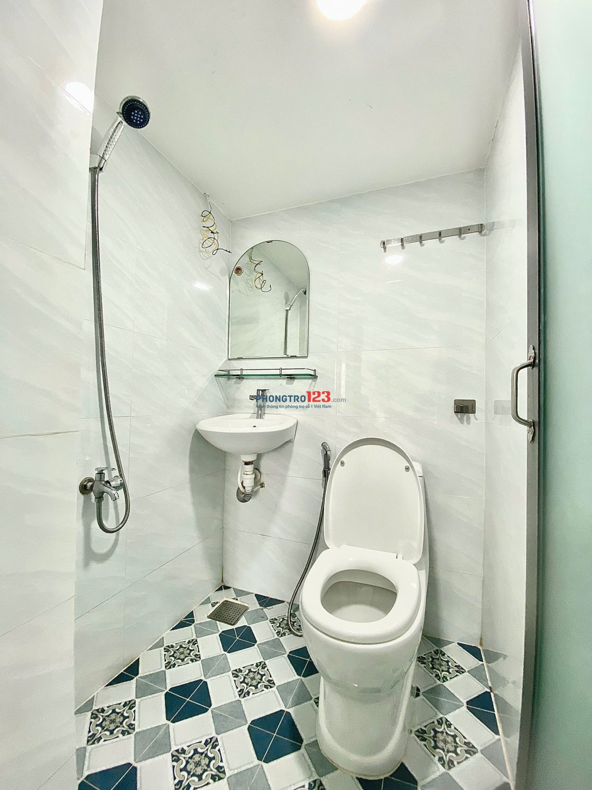 Cho thuê phòng trọ có gác siêu rộng ngay Aeon