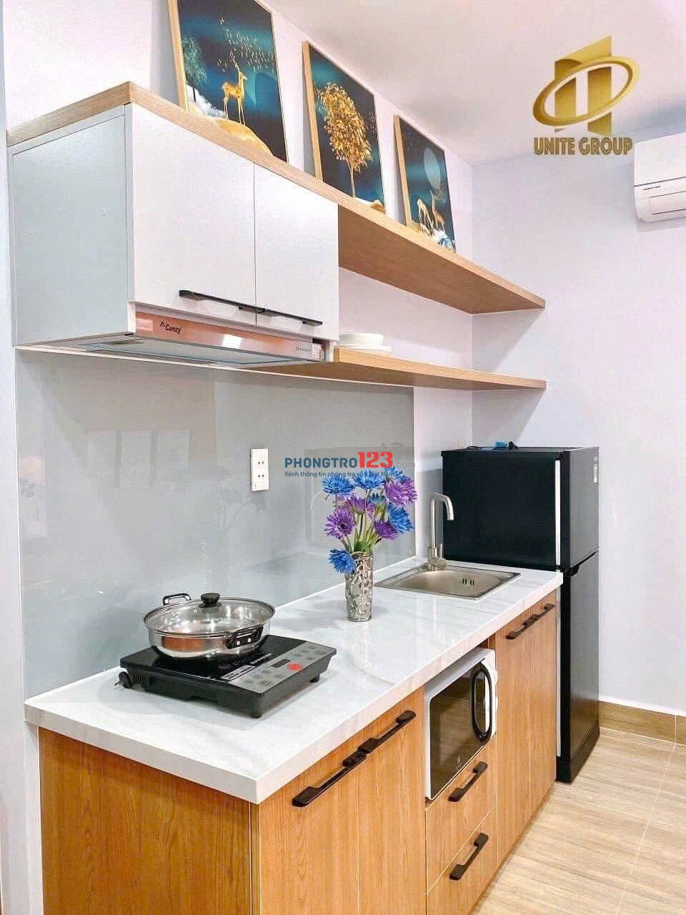 Căn Hô Ban công 40m2 Full Nội Thất, Nguyễn Thái Bình Quận 1, Gần chợ Bến Thành