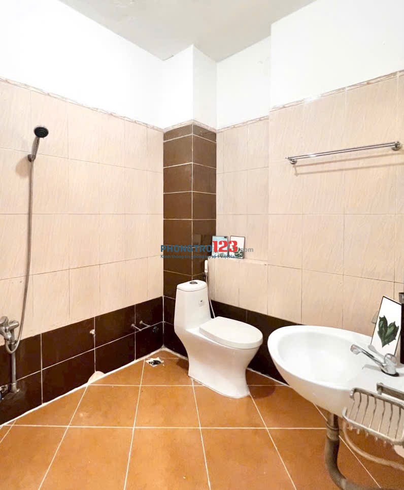 Cho thuê phòng full Nội Thất, Thiết kế đẹp, Nguyễn Văn Cừ, Quận 1