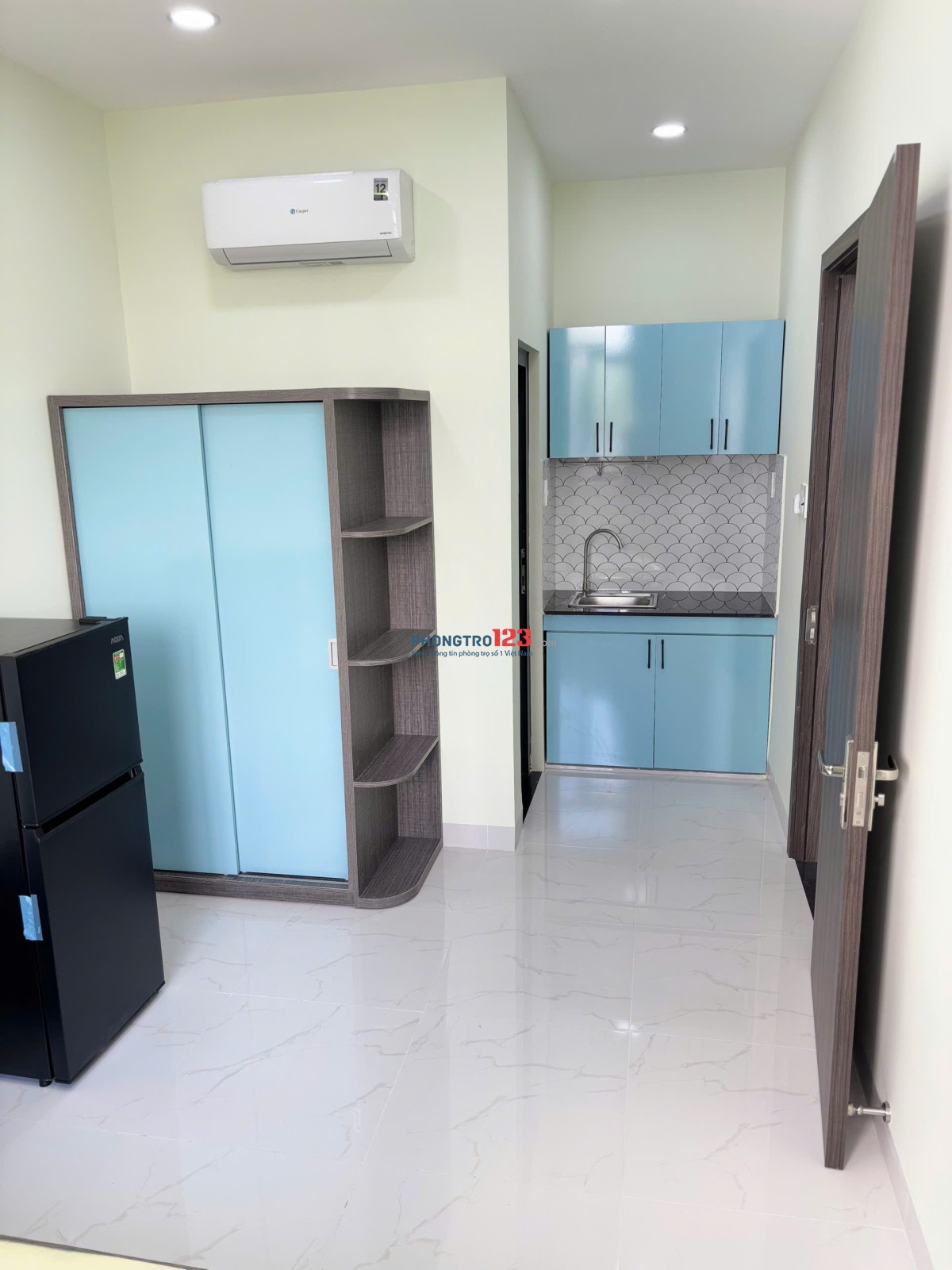 Cho thuê chdv Cát Lái gần citisoho, rộng 25m2 Giá 4tr full nt vào ở được ngay