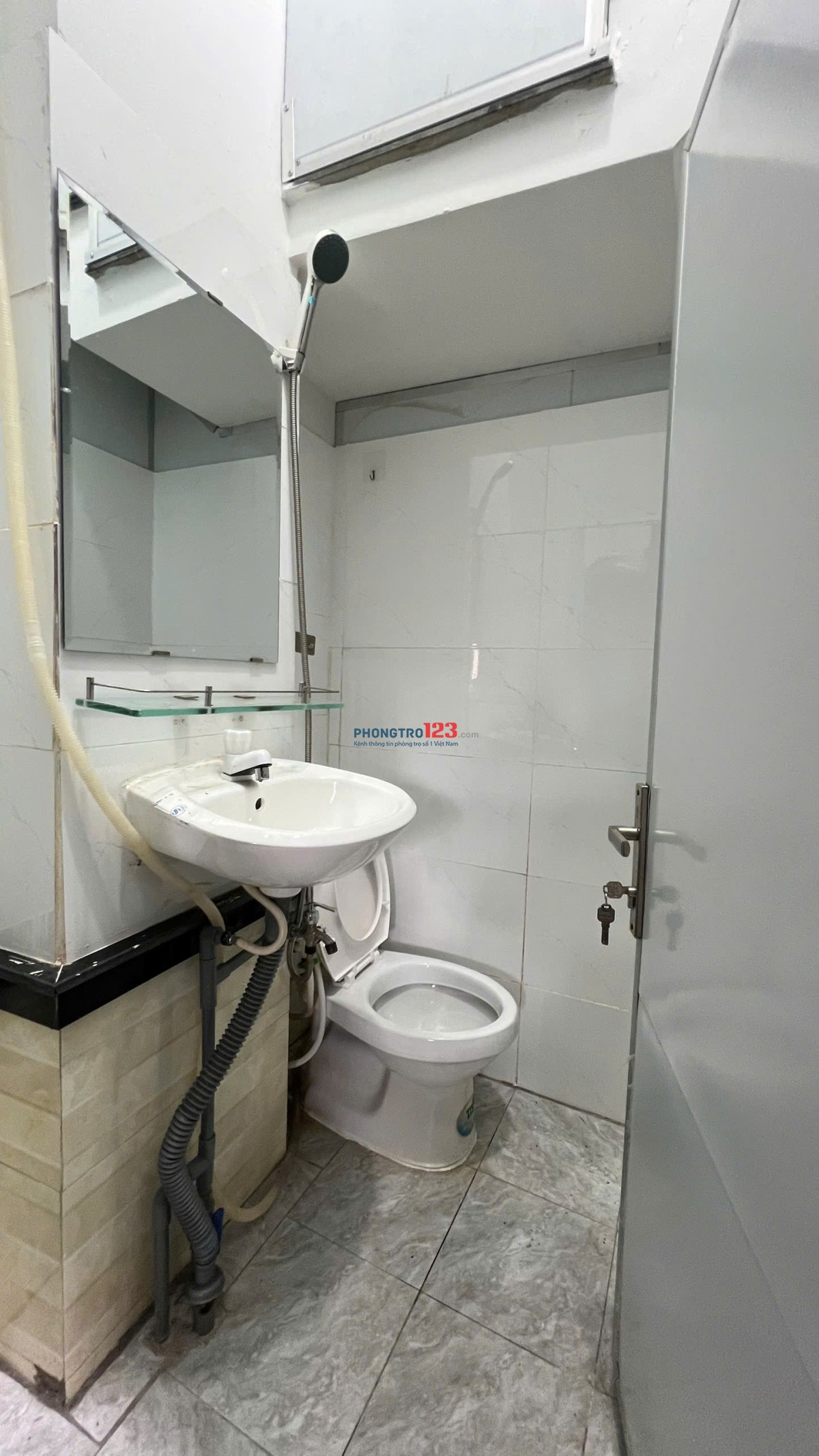 Chính Chủ Cho Thuê Phòng Gác Đầy Đủ Nội Thất 2tr6