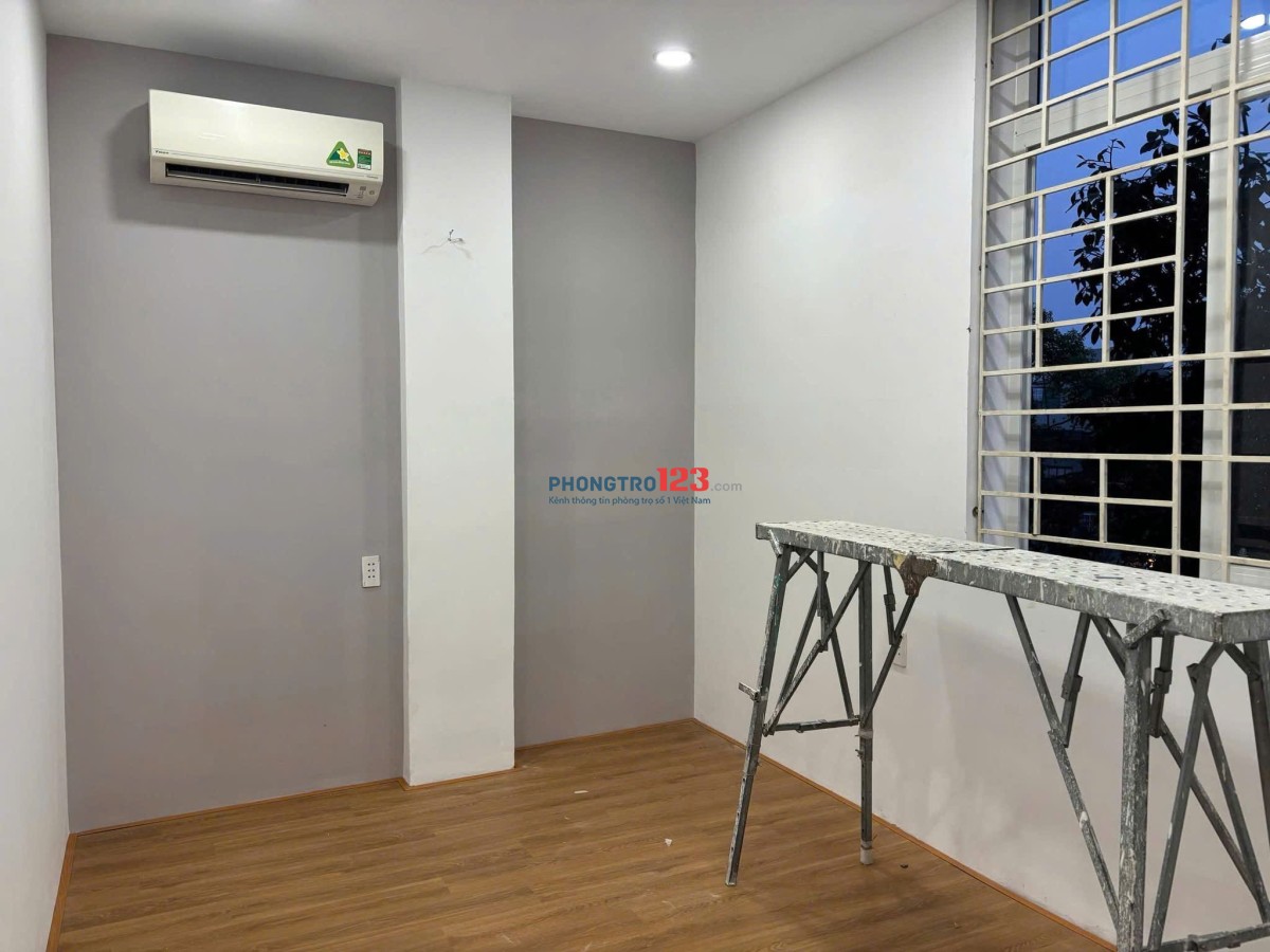 Chung cư Nguyễn Trãi, Bến Thành, Q1, 75m2, 2PN, 1WC, Nội thất, 11tr/th.