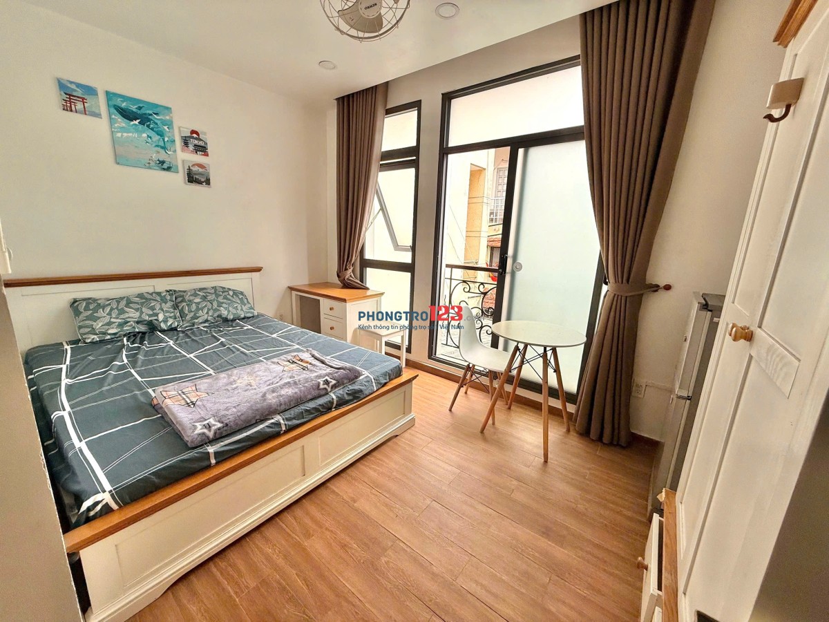 Phòng trọ Quận 3 Lê Văn Sỹ gần nhà thờ TÂN ĐỊNH , có BANCOL , máy giặt riêng Full NT