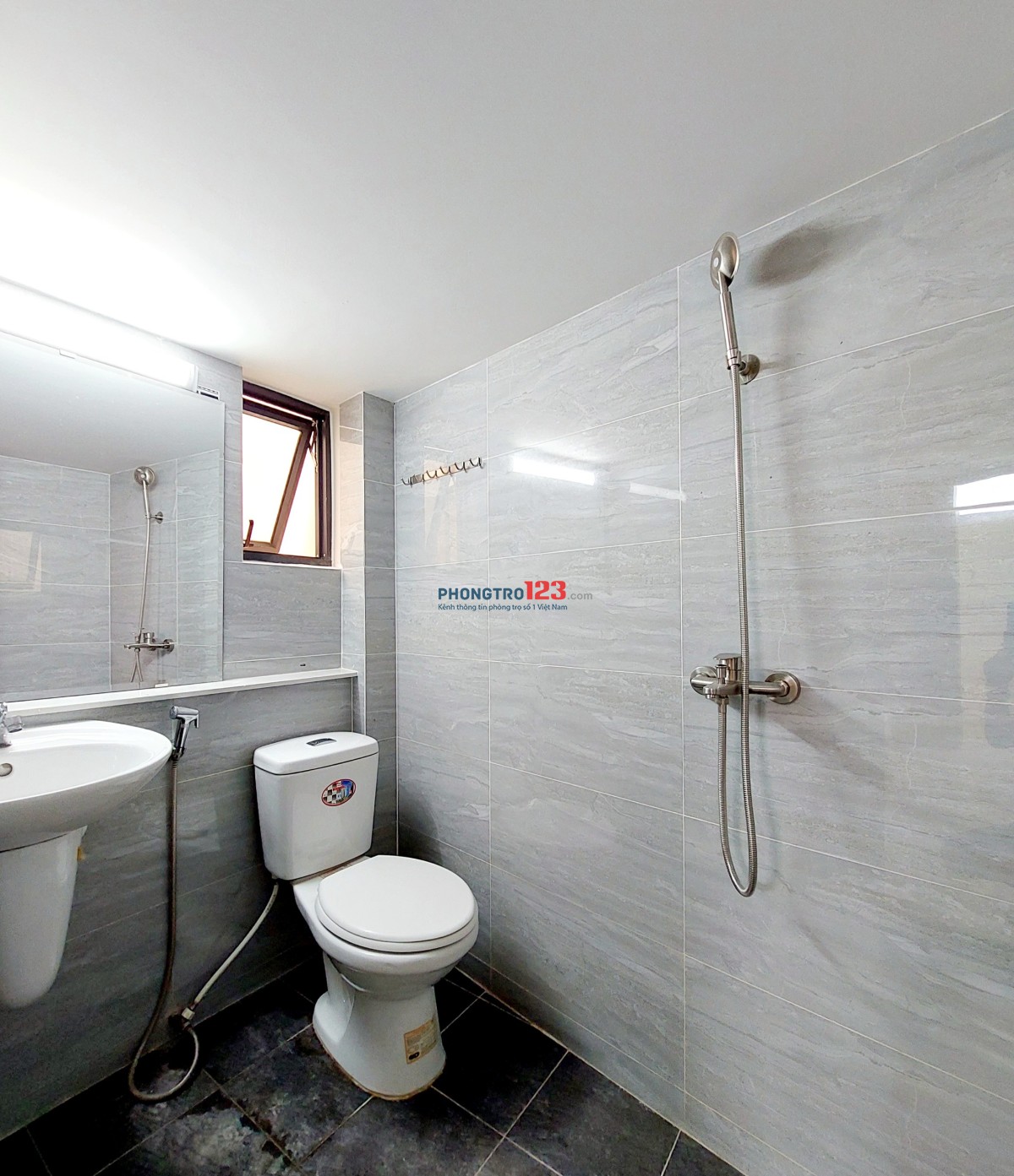 Phòng có gác ngay tân sơn, phạm văn bạch, nhà mới xây, ưu đãi lớn