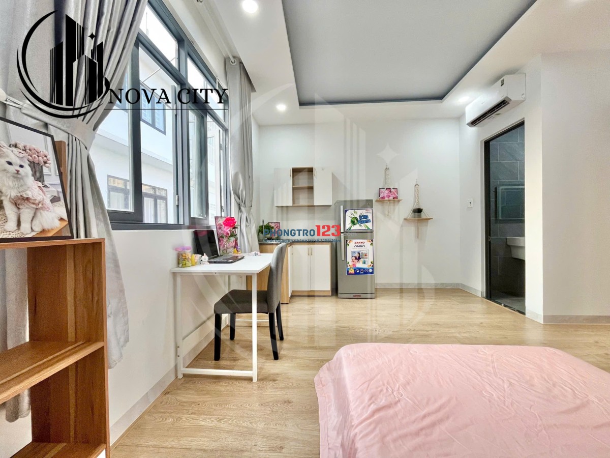 Chính chủ cho thuê căn hộ full nội thất ngay nút giao Phạm Hùng - Nguyễn Văn Linh