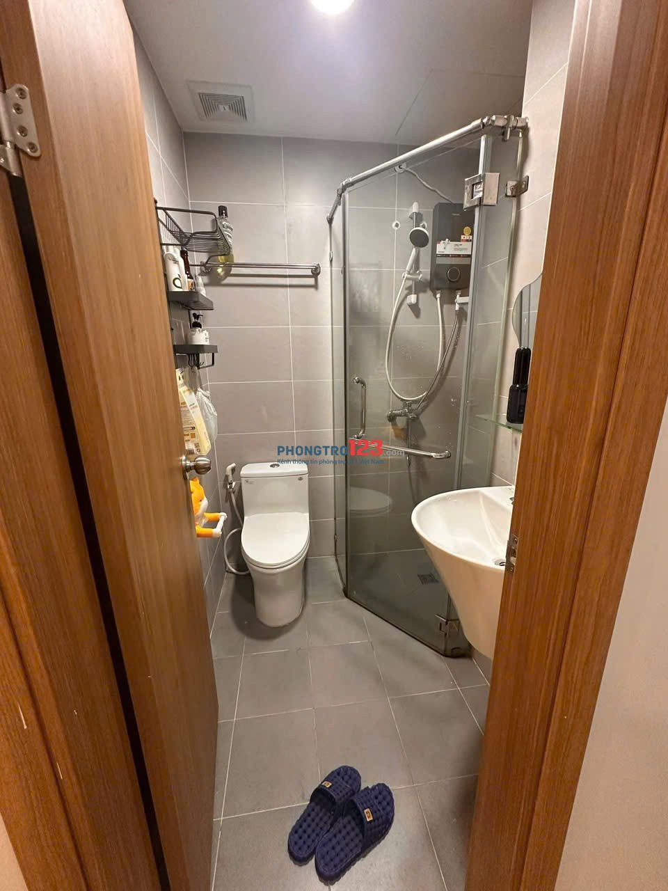 Chung cư Carillon 5, Luỹ Bán Bích, TP: 10tr/th, 75m2, NT đẹp, 2PN