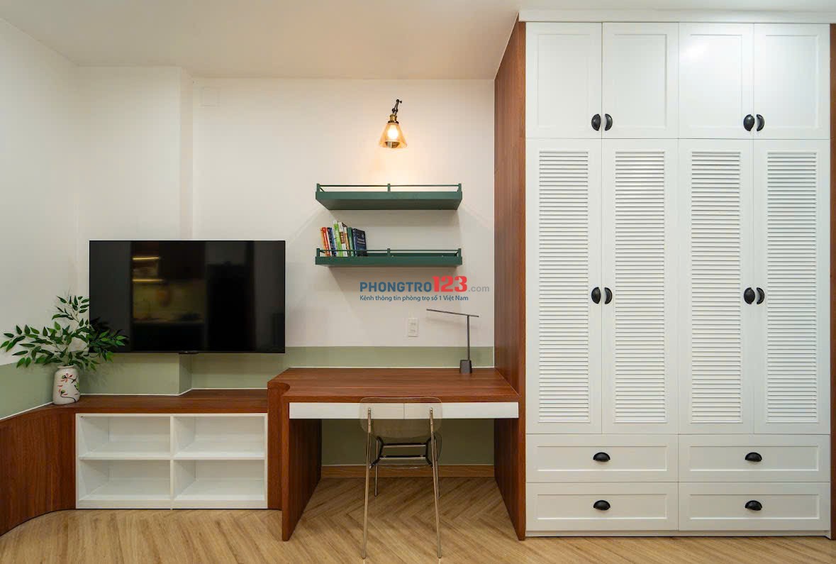 Căn hộ 1PN 45m2 Full Nội Thất Gần Chợ Bến Thành Công Viên Tao Đàn Đh Hoa Sen Bùi Viện