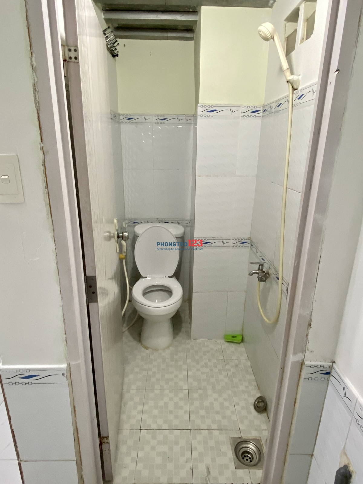 Phòng trọ mặt tiền đường Huỳnh Tấn Phát, an ninh, yên tĩnh, sạch sẽ