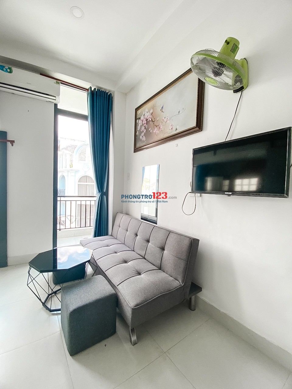 Phòng 30m2 - 6,9tr, ban công, kệ bếp, full tiện nghi, tự do 24/24, thang máy, Q. Bình Thạnh
