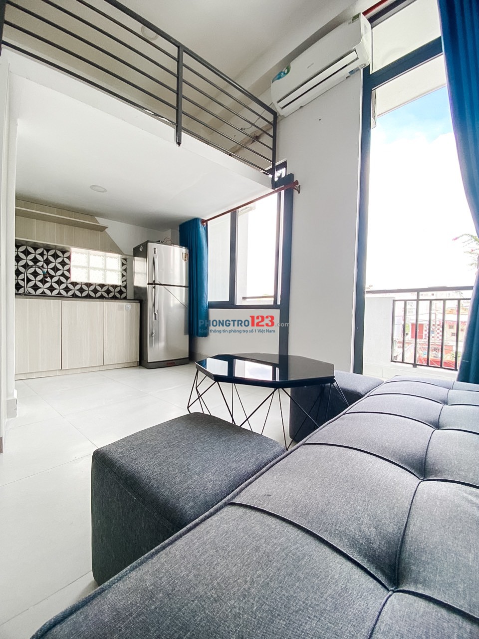 Phòng 30m2 - 6,9tr, ban công, kệ bếp, full tiện nghi, tự do 24/24, thang máy, Q. Bình Thạnh