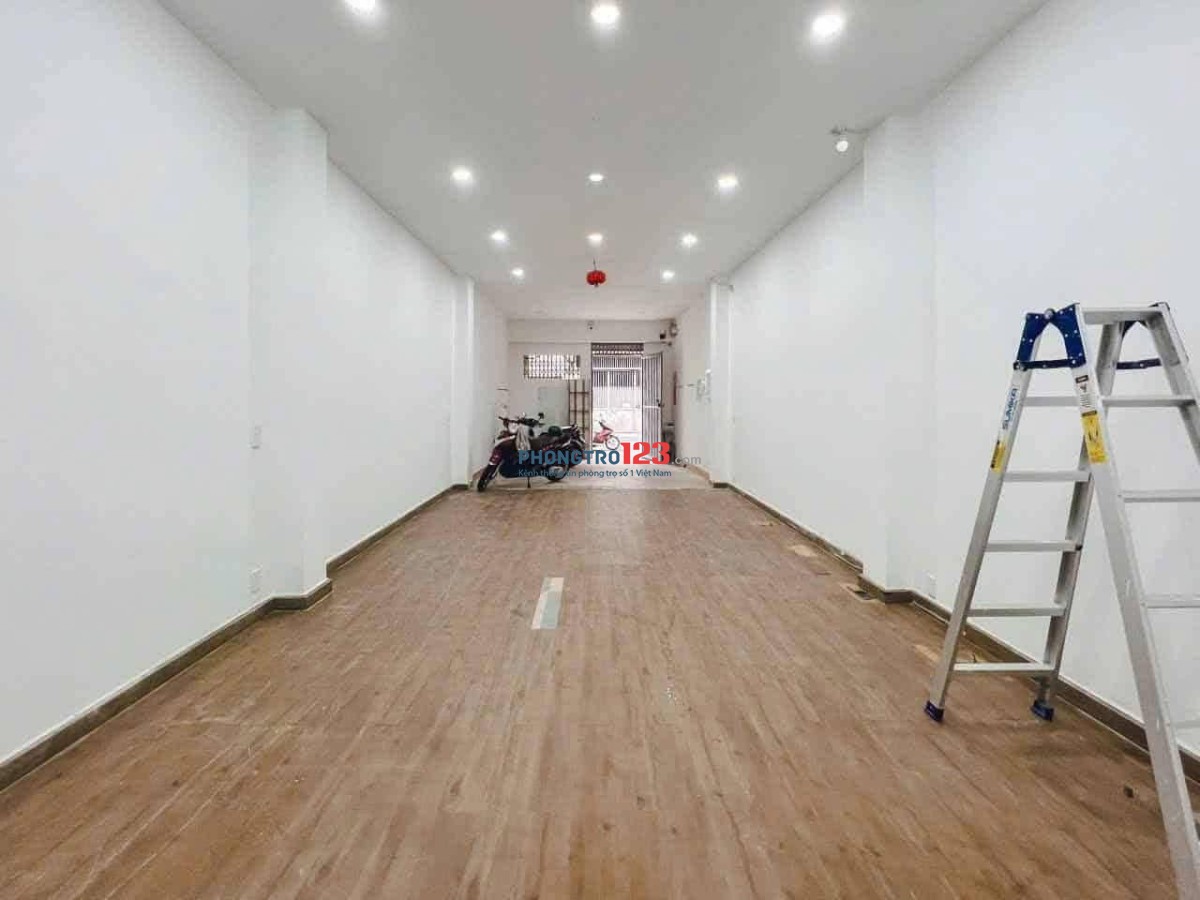 Phòng Tân Bình (Bàu Cát) 1,8tr/tháng (Bao điện, nước, xe máy)