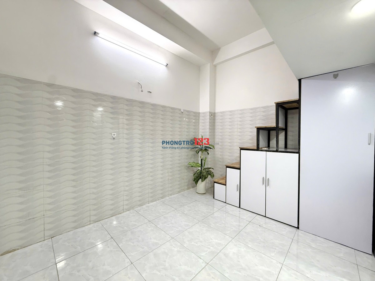 Phòng Gác Lửng Full Tiện Nghi Ngay Tân Sơn, Phạm Văn Bạch