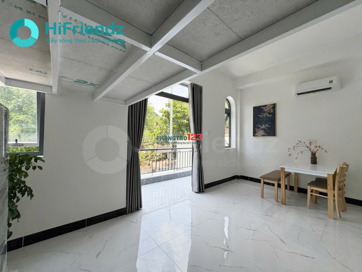 Cho thuê phòng trọ CAO CẤP - Mới xây, Full nội thất - Siêu rộng ban công thoáng, Ở được 3-4 người