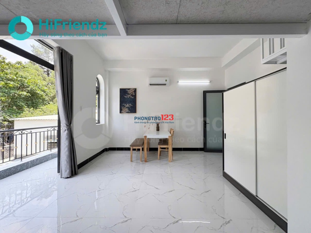 Cho thuê phòng trọ CAO CẤP - Mới xây, Full nội thất - Siêu rộng ban công thoáng, Ở được 3-4 người